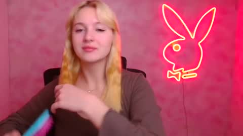 Melanie online show from 10.24.25