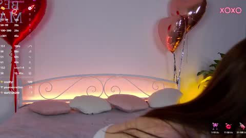 Snapshot of _milen_a chatting on 02.15.25 Milena online show from 02.15.25