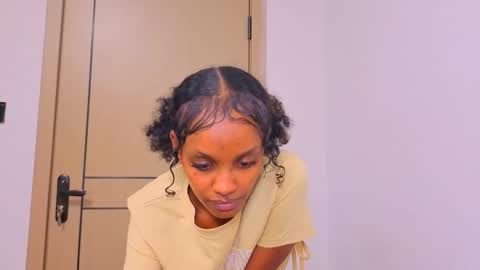 Mimi online show from 04.05.26