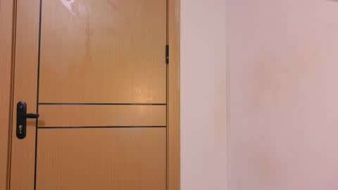 Mimi online show from 04.17.26