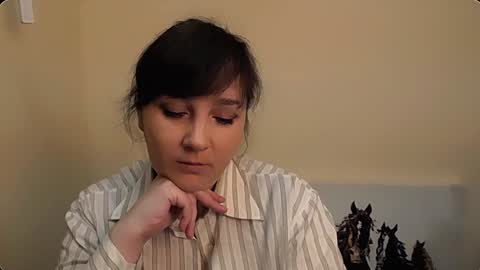 Snapshot of _miranda_sun chatting on 12.09.24 Miranda online show from 12.09.24