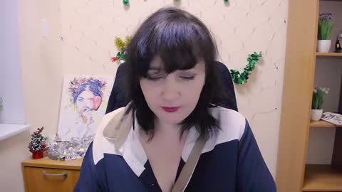 Snapshot of _miranda_sun chatting on 01.10.25 Miranda online show from 01.10.25