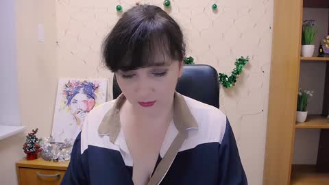 Snapshot of _miranda_sun chatting on 01.11.25 Miranda online show from 01.11.25