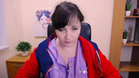 Snapshot of _miranda_sun chatting on 01.20.25 Miranda online show from 01.20.25