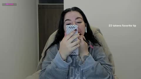 _miss_coco_ online show from 01.18.25