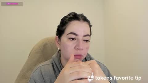 _miss_coco_ online show from 01.26.25