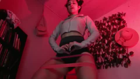 karoline uwu online show from 11.21.25