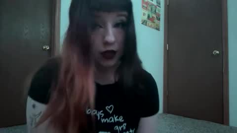 _miss_marie_ online show from 11.18.25