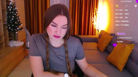 Mia online show from 12.14.25