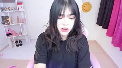 Hanna  Idependent Model   online show from 02.11.25