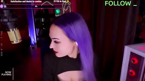 Snapshot of _mistress__ chatting on 10.29.25 Mistress Milana online show from 10.29.25