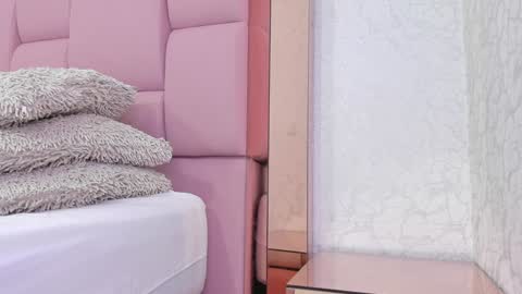 _molly_rosse_ online show from 02.04.25