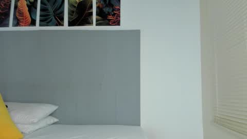 _molly_rosse_ online show from 10.08.25