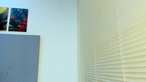 _molly_rosse_ online show from 10.14.25