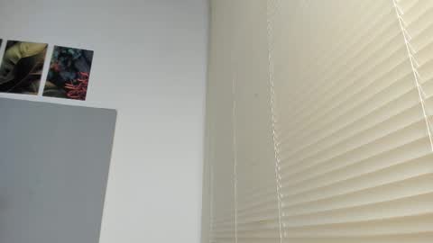 _molly_rosse_ online show from 11.06.25