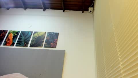 _molly_rosse_ online show from 11.10.25