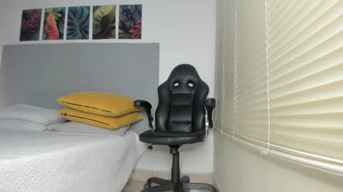 _molly_rosse_ online show from 02.09.26