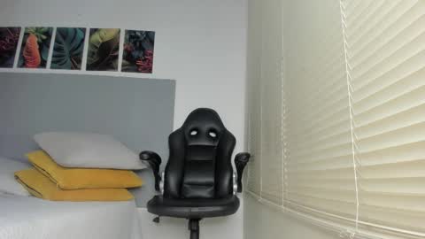 _molly_rosse_ online show from 02.25.26