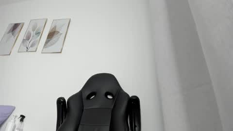 _molly_rosse_ online show from 05.28.26