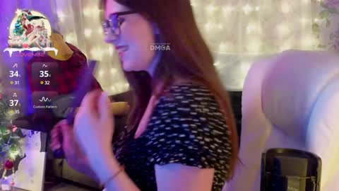 Snapshot of _morgana_1 chatting on 01.04.25 -Victoriana- online show from 01.04.25