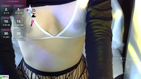 Snapshot of _mystery_valezze chatting on 12.04.25 MysteryValezze online show from 12.04.25