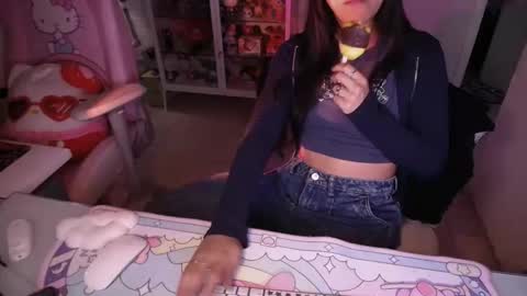 Snapshot of _nathaila_ chatting on 04.13.26 _nathaila_ online show from 04.13.26