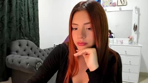 Nathalia online show from 04.28.26