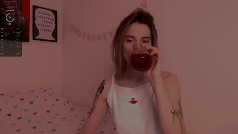 Snapshot of _ni_kiss chatting on 12.11.24 Nika online show from 12.11.24