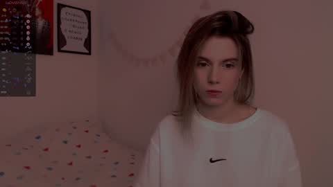 Snapshot of _ni_kiss chatting on 01.31.25 Nika online show from 01.31.25