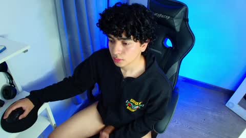 Nicolas online show from 01.09.25