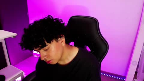 Nicolas online show from 02.11.25