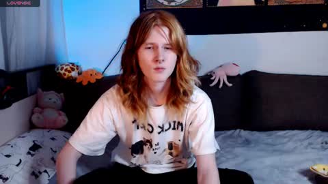 Snapshot of _nicole_meow_ chatting on 07.18.26 Nicole online show from 07.18.26