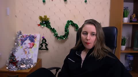 Snapshot of _nicole_new chatting on 12.27.24 Nica online show from 12.27.24