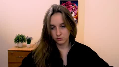 Snapshot of _nicole_new chatting on 01.23.25 Nica online show from 01.23.25