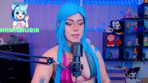 niiky online show from 11.20.25