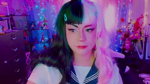 niiky online show from 05.25.26