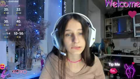 Nika online show from 11.17.25