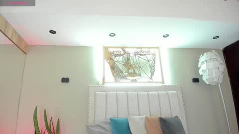   online show from 02.25.25