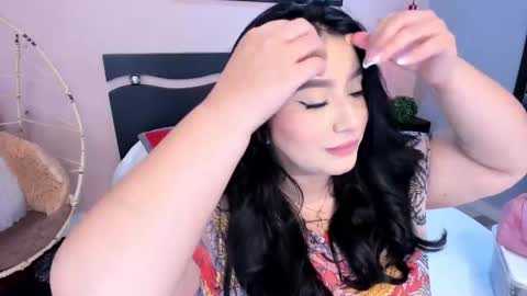   online show from 11.12.25