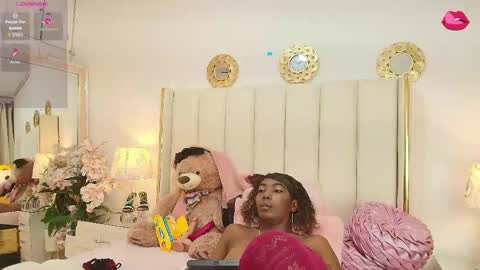  ninafox online show from 06.03.26