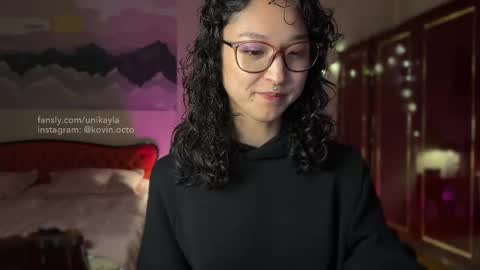 Snapshot of _octopussy_ chatting on 02.09.25 Mikayla online show from 02.09.25