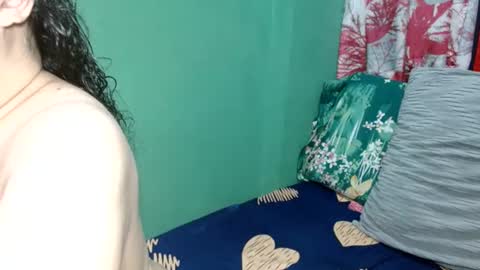 Snapshot of _pinayglamourbum_143xxx_ chatting on 06.18.26 Pinaylovelybum online show from 06.18.26
