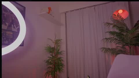 Snapshot of _protea chatting on 06.22.26 Eva online show from 06.22.26