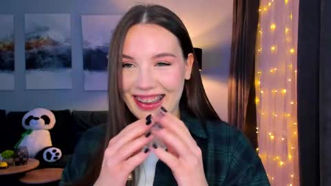 Snapshot of _pureflame_ chatting on 01.19.25 Your soul mate Bubu online show from 01.19.25