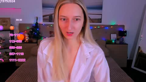 Snapshot of _ri_na_ chatting on 12.29.24 I am Rina online show from 12.29.24