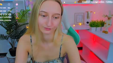 Snapshot of _ri_na_ chatting on 01.24.25 I am Rina online show from 01.24.25