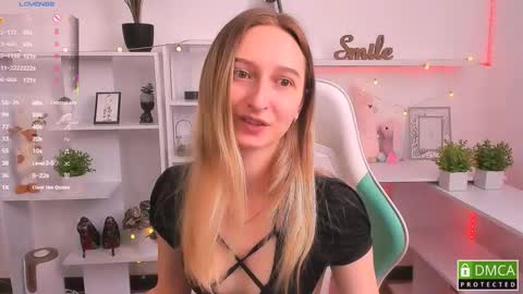 Snapshot of _ri_na_ chatting on 09.17.25 I am Rina online show from 09.17.25