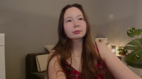 Snapshot of _rosie_cheeks_ chatting on 12.10.24 See you  online show from 12.10.24