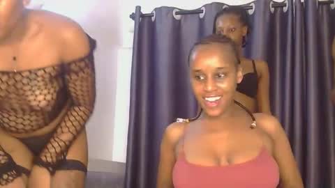  Roxxana online show from 06.02.26
