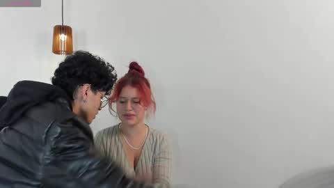 Snapshot of _ruby_red chatting on 09.16.25 _ruby_red online show from 09.16.25